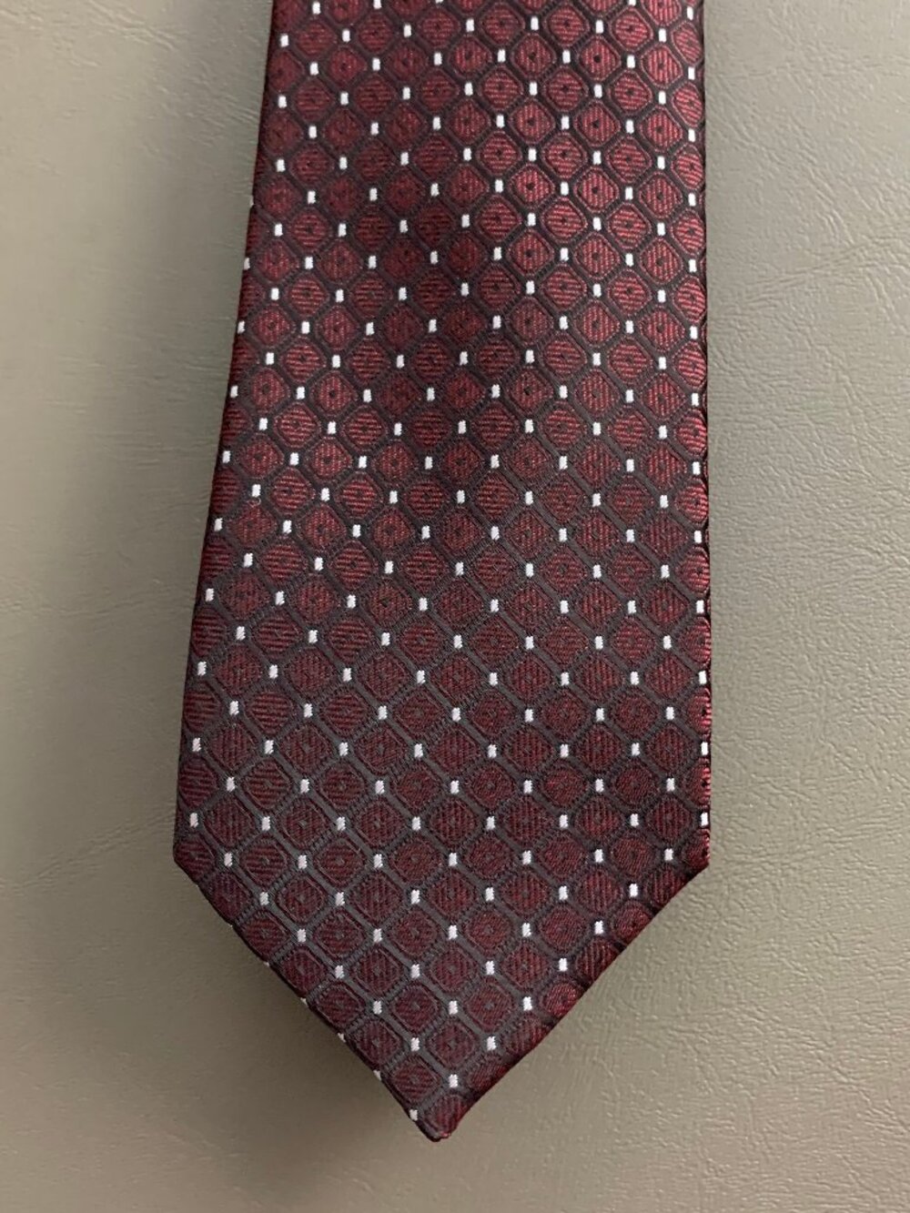 Alfani Men's Slim 2.75'' 100% Polyester Neck Tie, Dark Red Morgan Mini Geometric